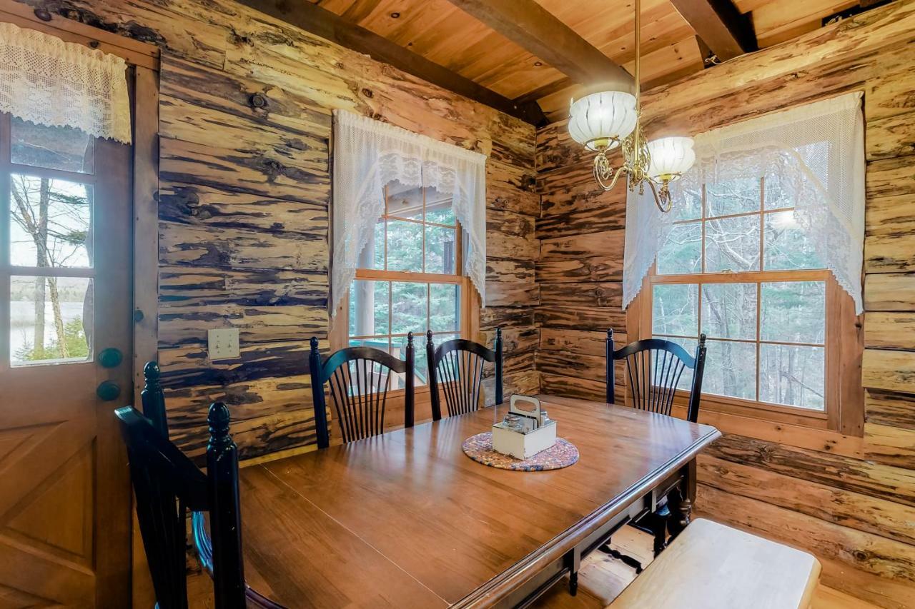 Loon Landing Lodge Greenville Exterior foto