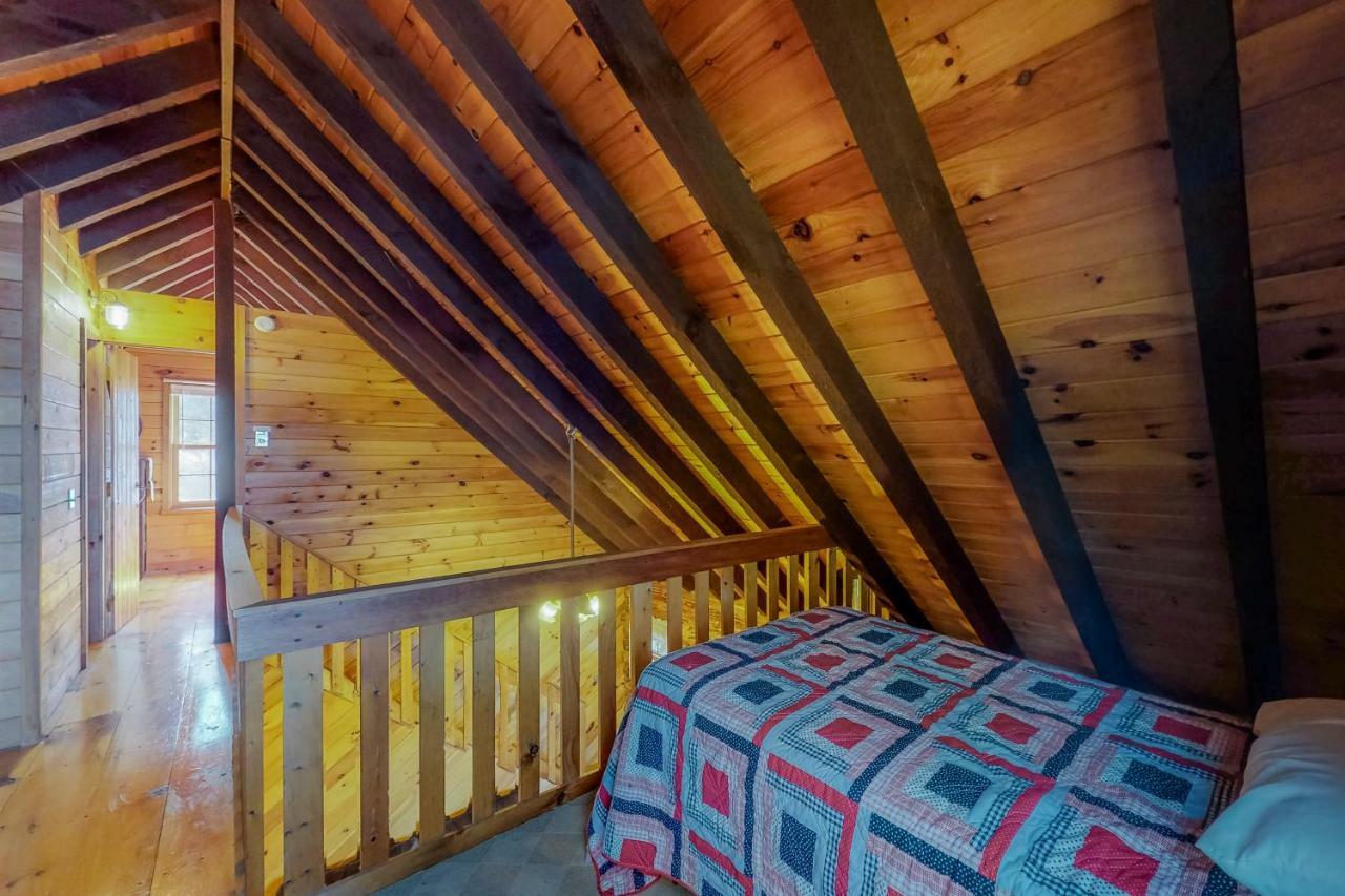 Loon Landing Lodge Greenville Exterior foto